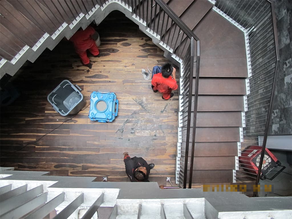 Smoke & Soot Removal Service project photo 3